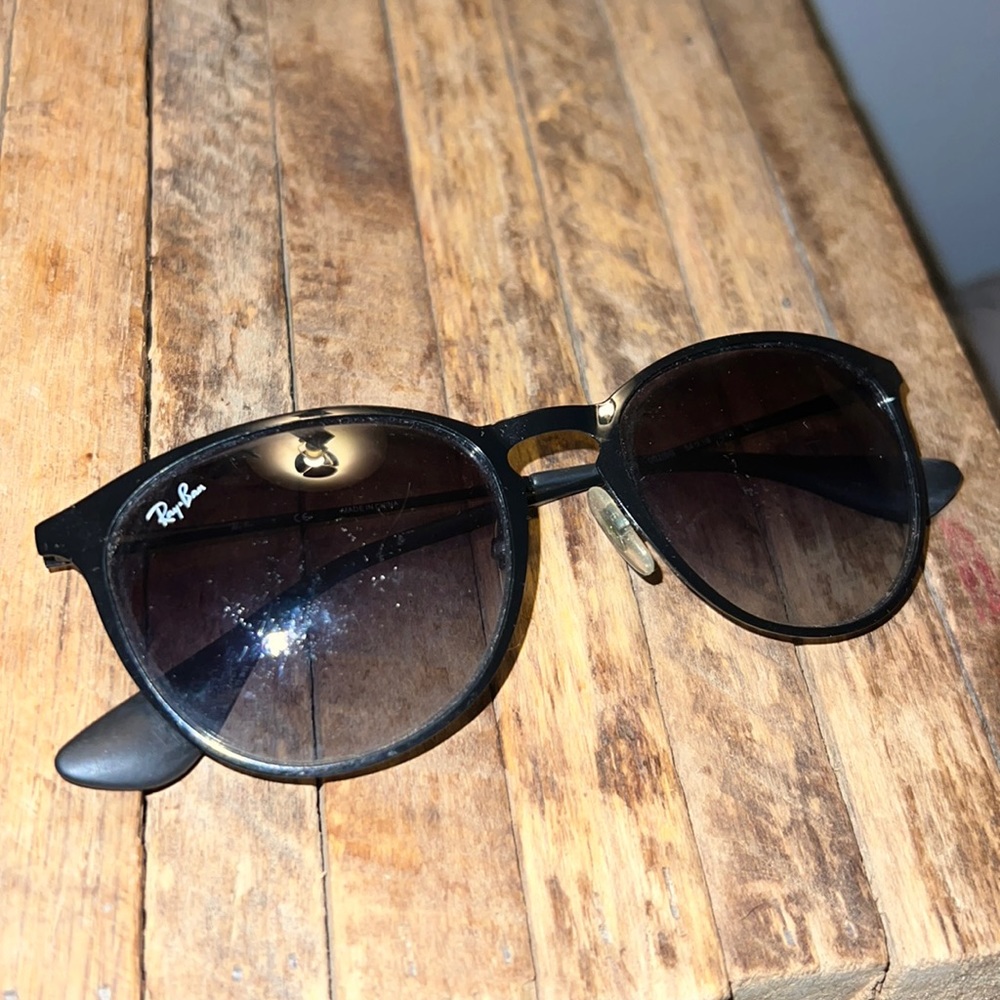 Ray-Ban Sunglasses